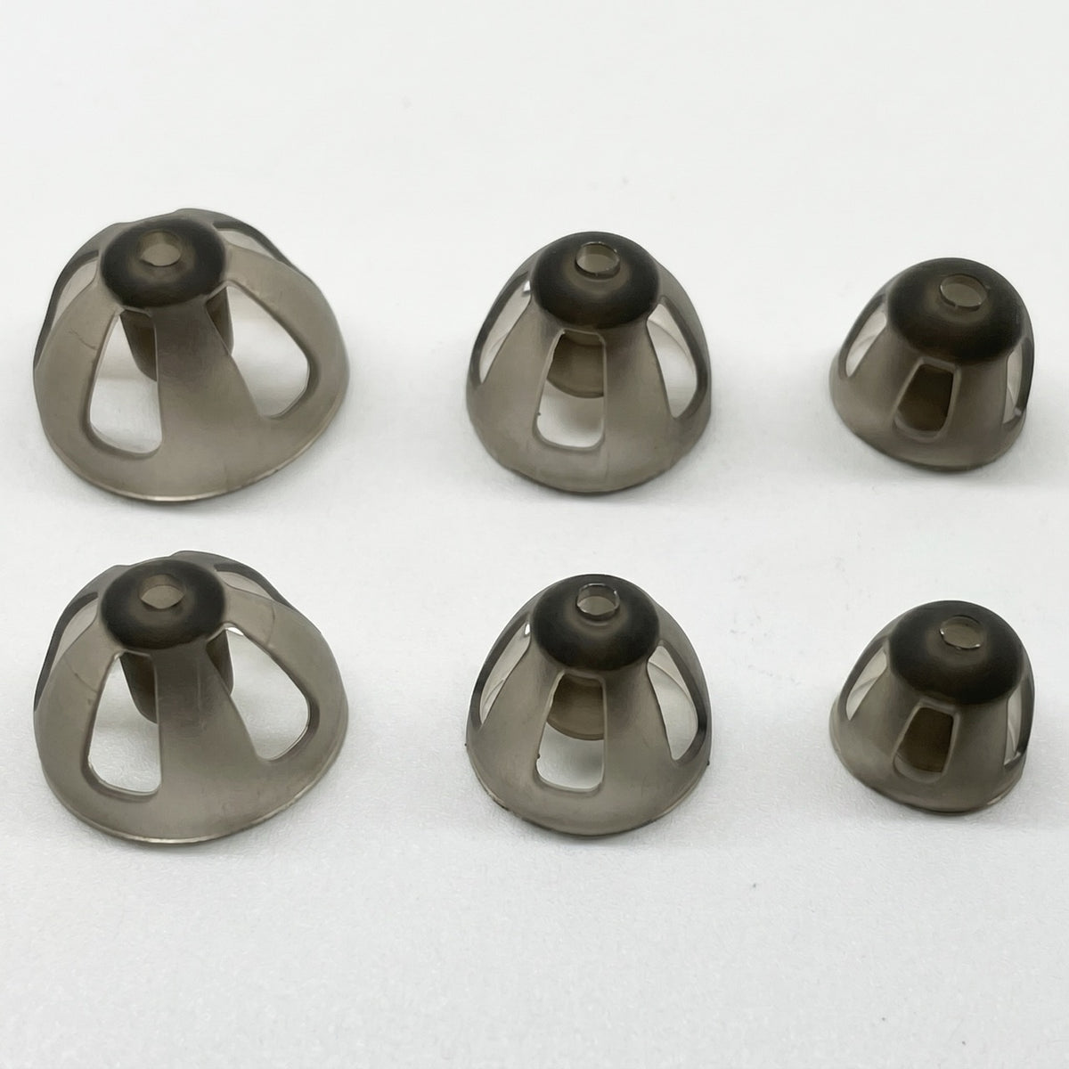 Open-vented BTE ear domes pack for natural sound amplification